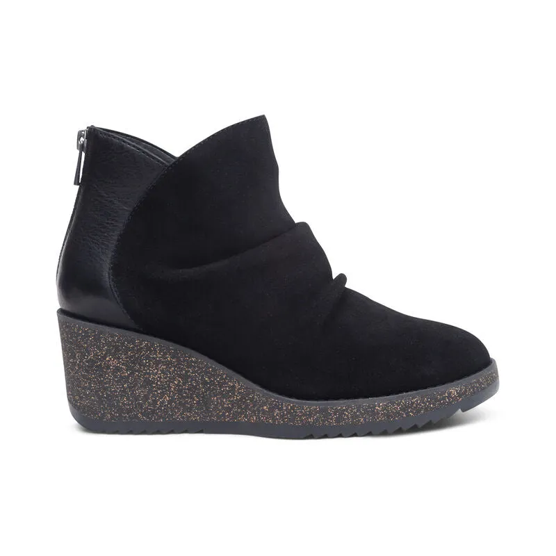 Aetrex Kara Ankle Wedge Boot