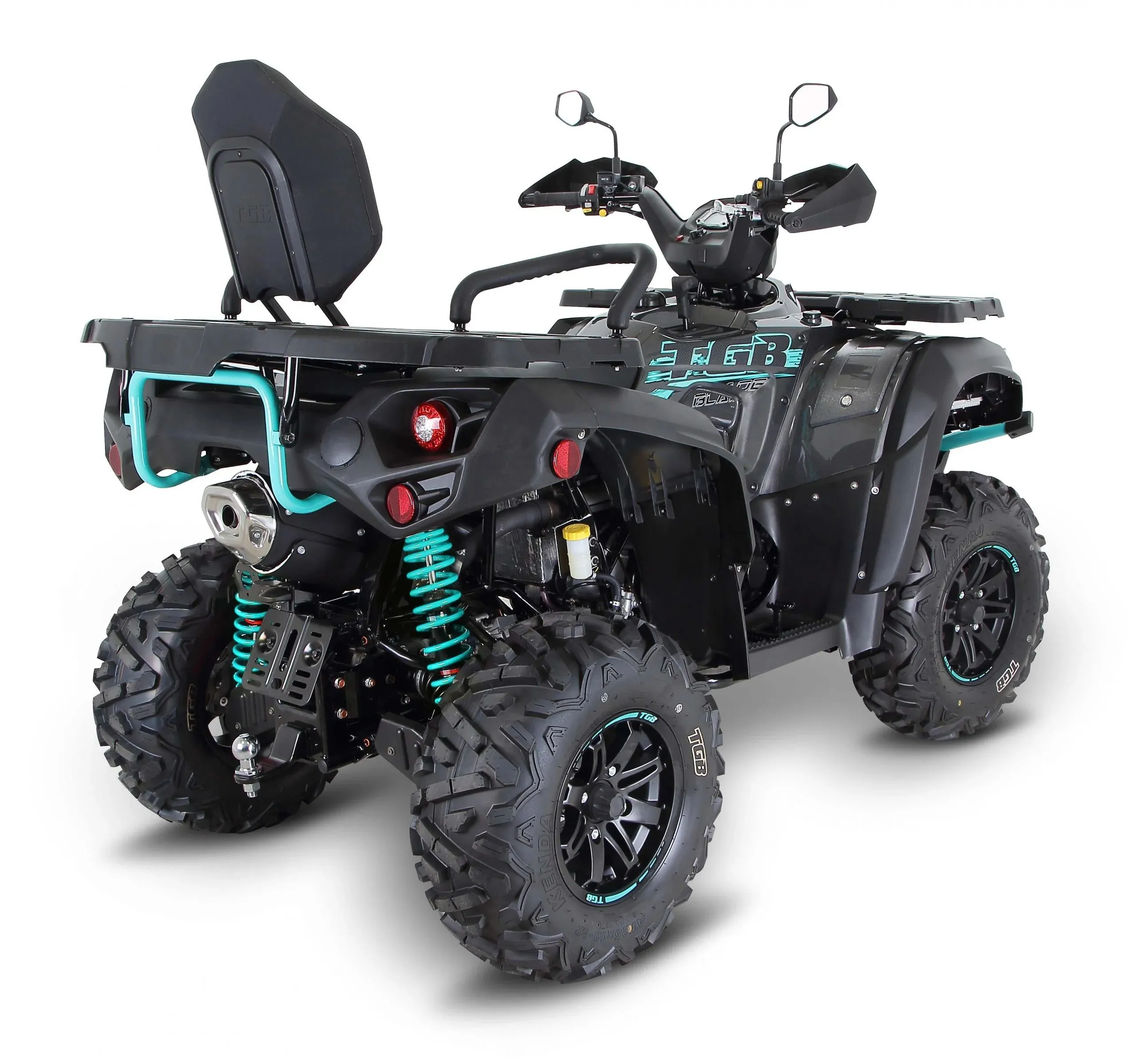 Blade 600 SEX (561 cc) heavy duty ATV. FULLY Assembled. 4 wheel shaft drive, Power Steering, Programmed Fuel Injection, 2 Speed Automatic transmission. Ship to your home via car carrier