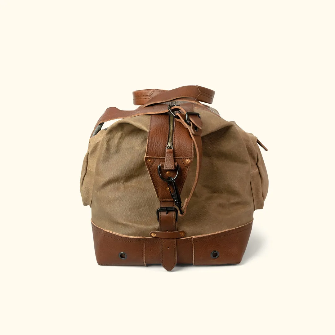 Dakota Waxed Canvas Oversized Weekend Bag | Field Khaki w/ Chestnut Brown Leather