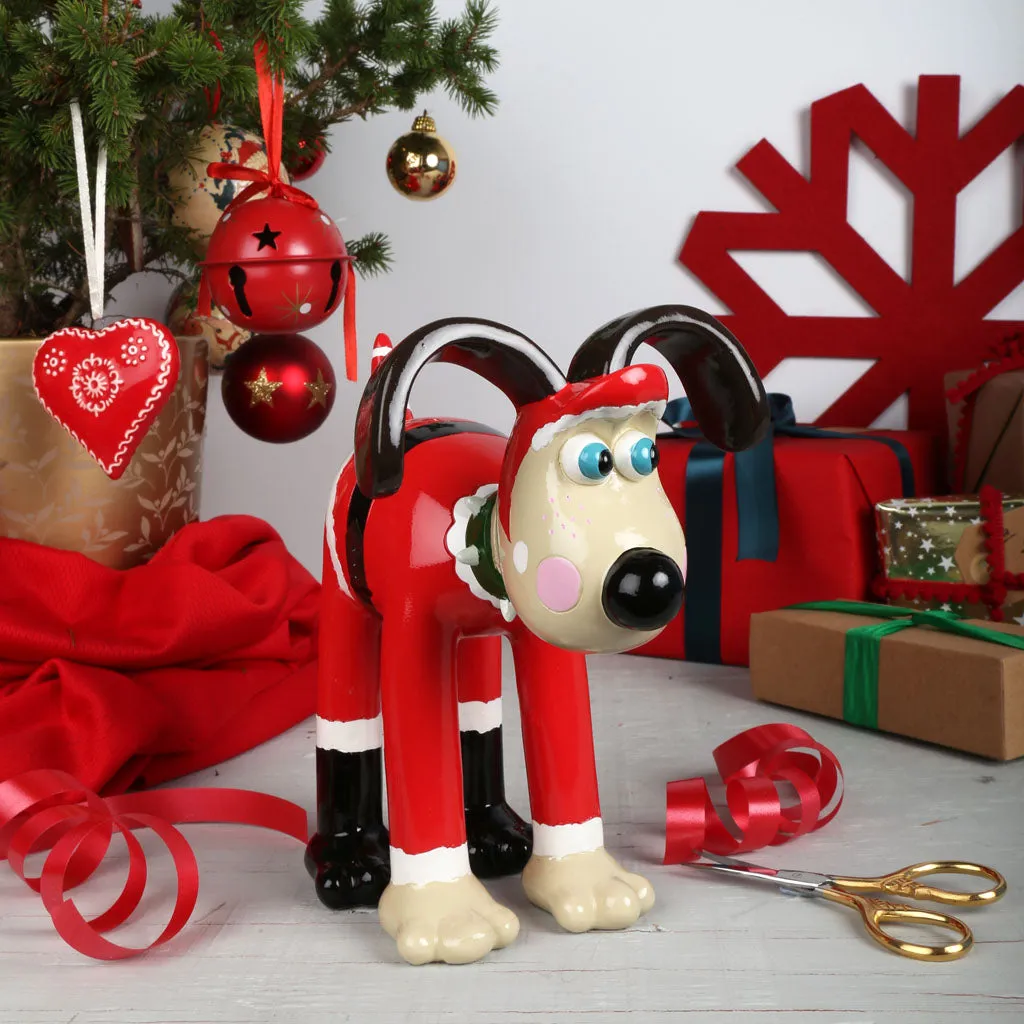 Santa Paws Gromit Figurine