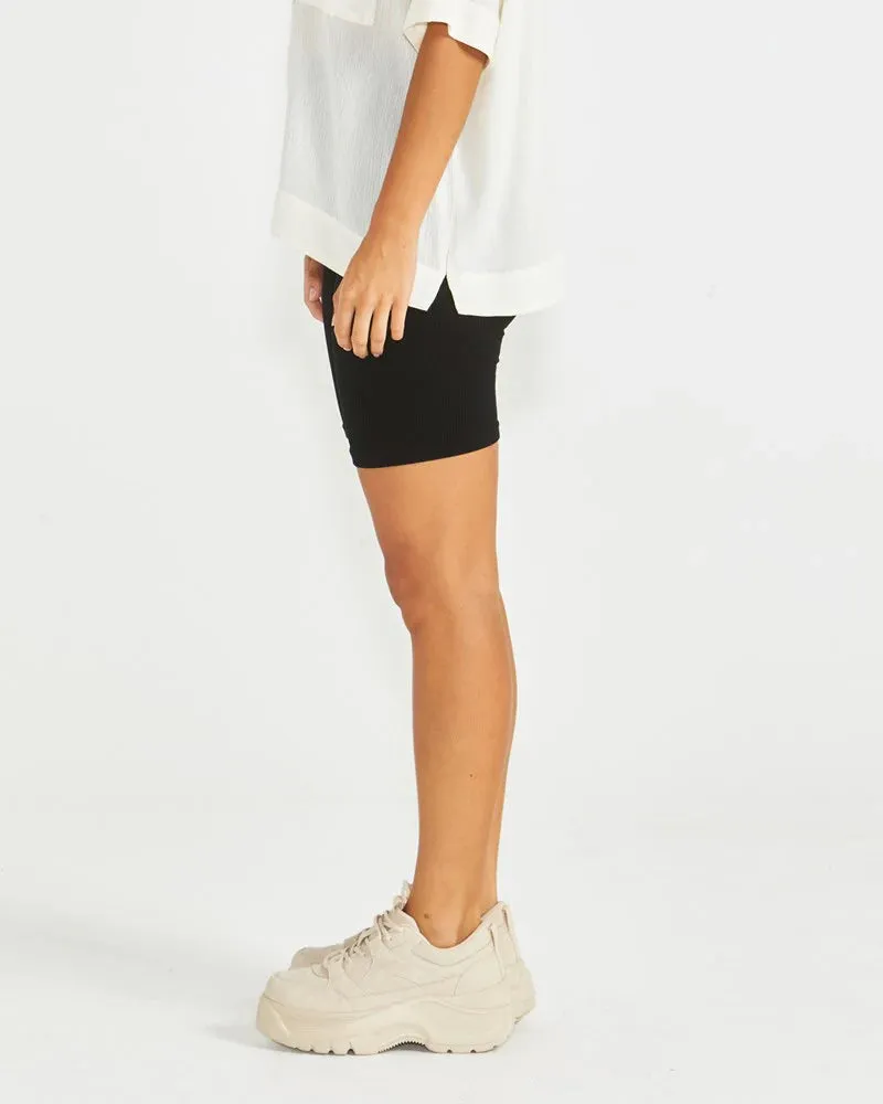 Sass Stormi Seamfree Shorts