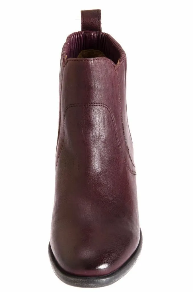 UGG Collection Felisa Wine Boots